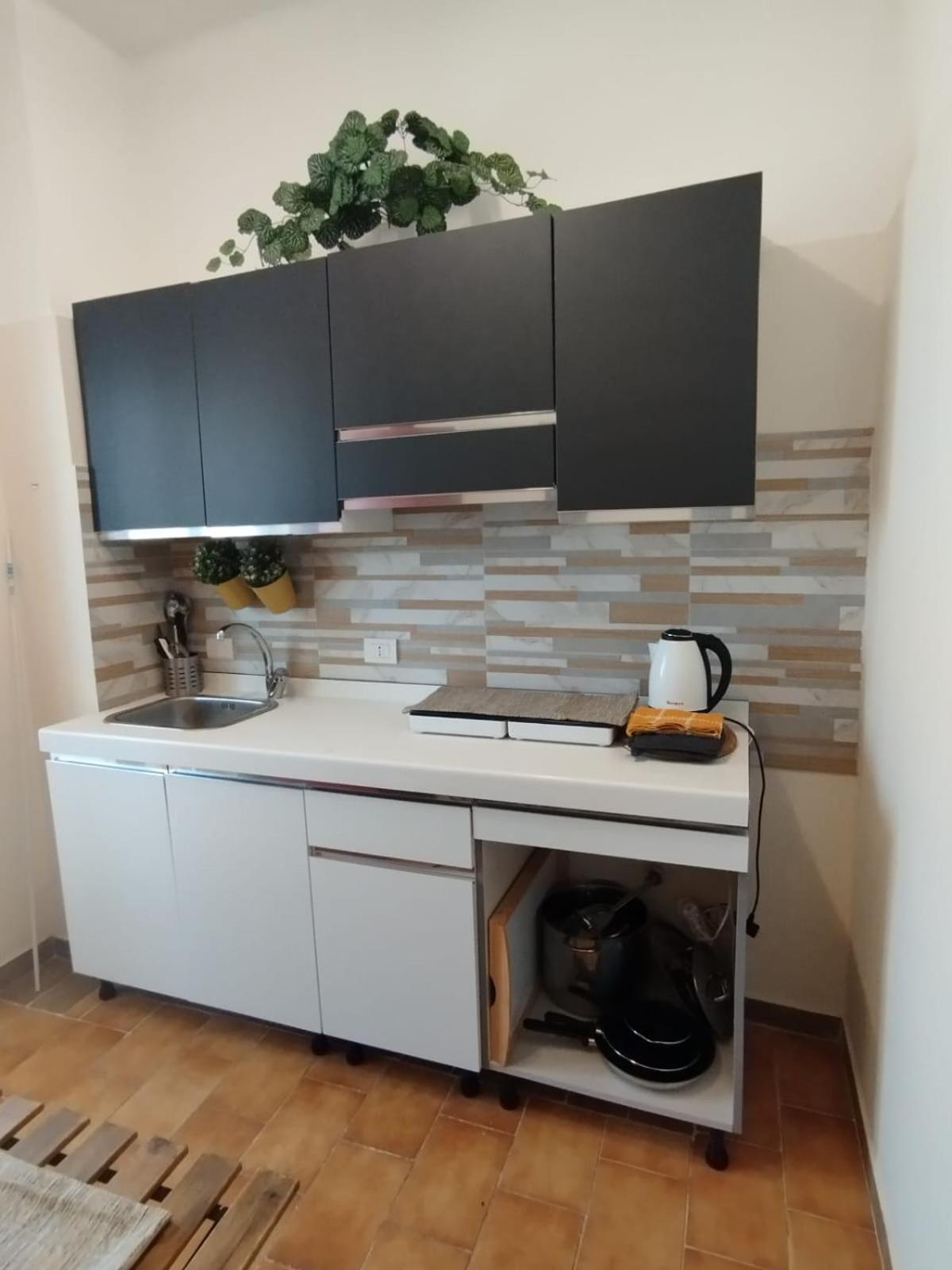 Ferienwohnung Principe Amedeo 403 Bari Exterior foto